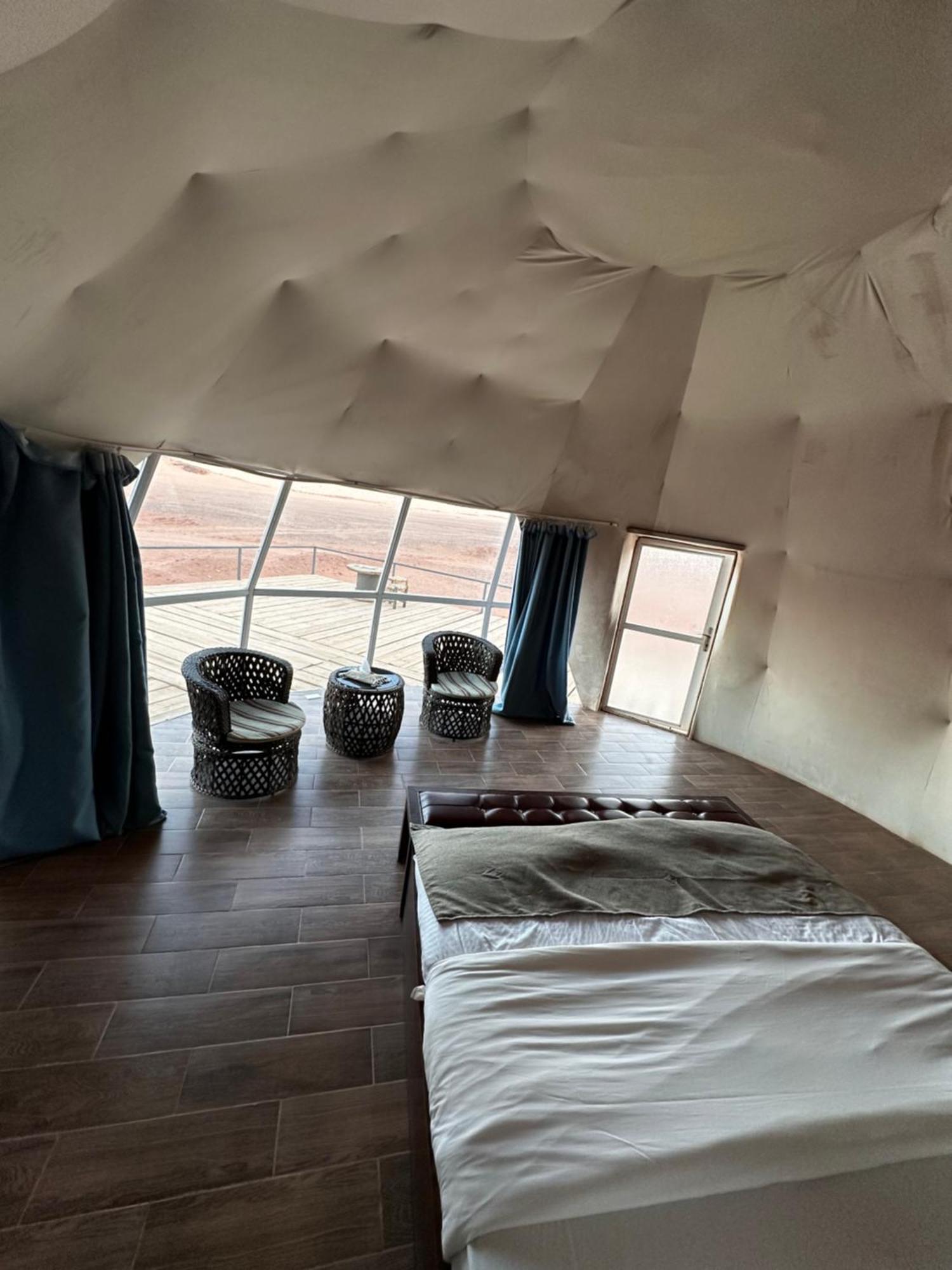 וואדי רם Rum Four Mountain Luxury Camp מראה חיצוני תמונה